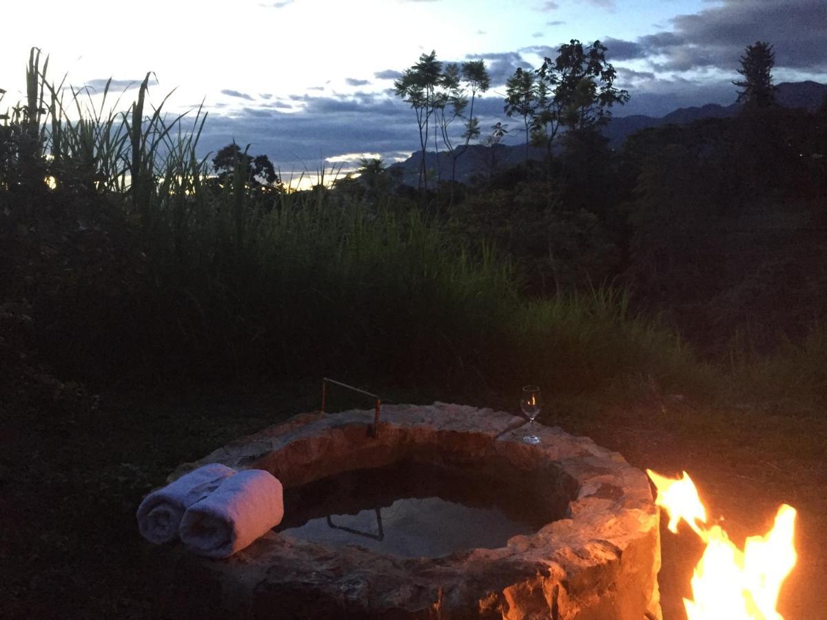 Glamping El Arbol En La Casa Βίλα San Antonio del Tequendama Εξωτερικό φωτογραφία